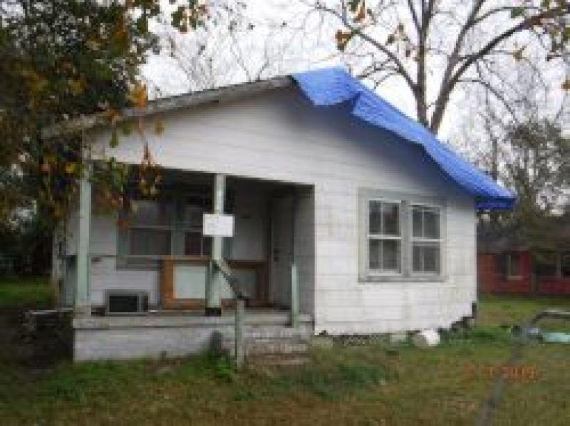 1207 GHENT ST.  Nuisance Property