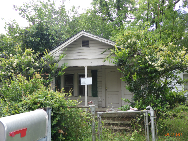 1823 ST CHARLES AVE. Nuisance Property